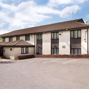 Travelodge Llanedeyrn Hotel
